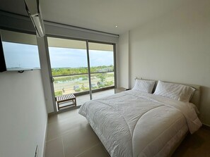 3 bedrooms, iron/ironing board, WiFi, bed sheets - Amplio y Confortante Baia Kristal (Cartagena de Indias)