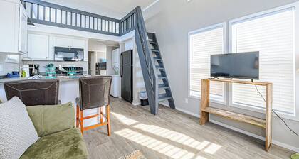 THE KEYS OF POC Unit # 5 one bed w/loft and bunk beds