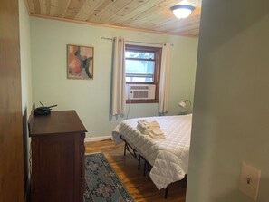 WiFi, bed sheets - Lovely 2-bedroom apartment in charming Kingsford (Kingsford)