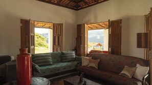 하우스, 흡연 | 4 개의 침실