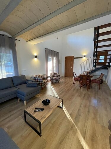 Casa de la Mestra - ALBERGA