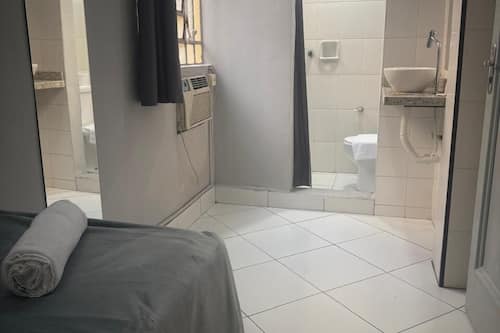 Economy Single Room | Laptop workspace, free WiFi, bed sheets