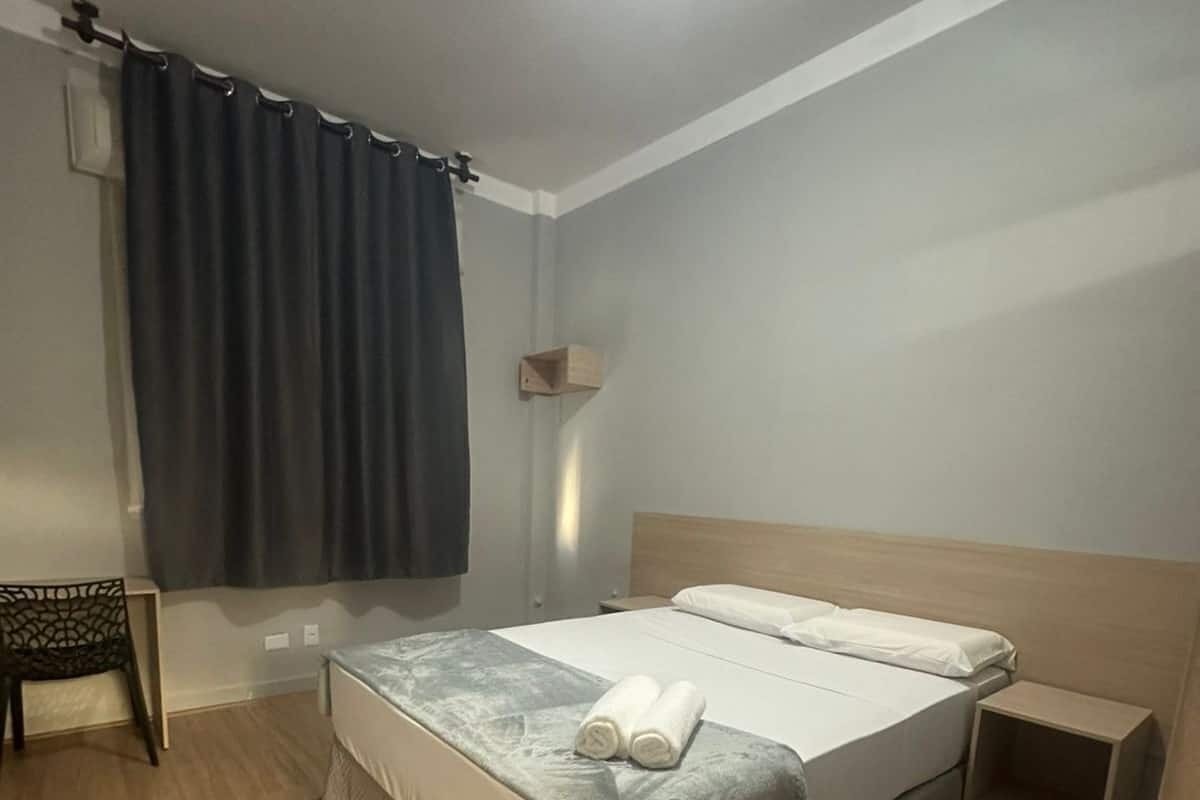 Laptop workspace, free WiFi, bed sheets