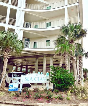Exterior - NEW Condo • Low Rise Complex • Balcony • Pool & Ocean Views • Walk to Hangout (Gulf Shores)