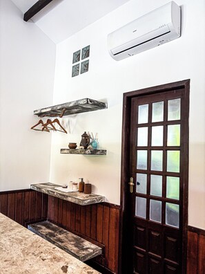 Interior - Charming 8-bedroom bed & breakfast in beautiful Parajuru with AC (Parajuru)