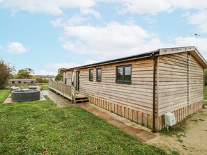 Exterior - Willow Lodge (Rugeley)