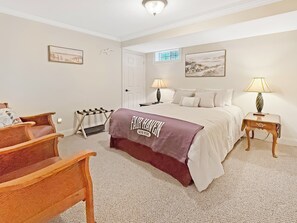 Iron/ironing board, WiFi, bed sheets - Wine & Water: Vineyard View Retreat on Little Sodus Bay (Sterling)