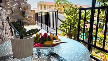 Superior Room, Mountain View