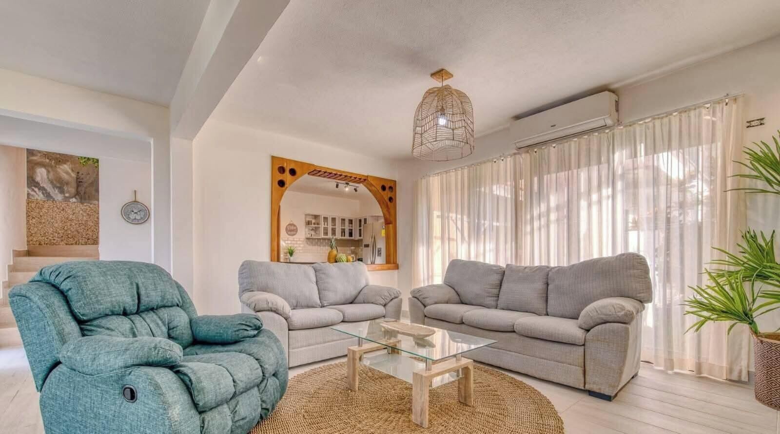 In-room safe, free WiFi