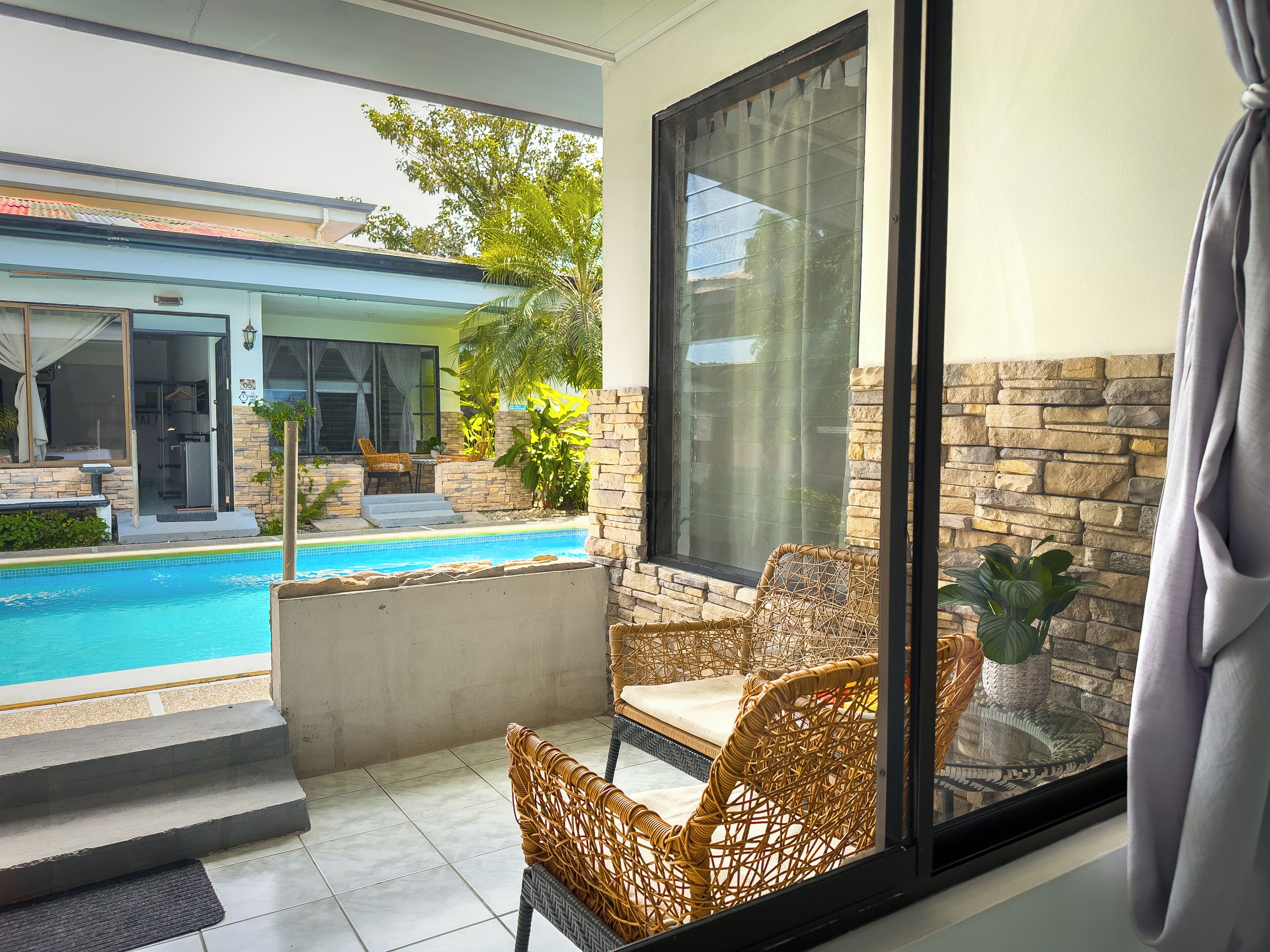 Economy Room | In-room safe, free WiFi