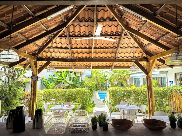 Exterior - Emma Hotel Jaco (Jaco)