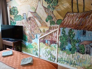 2 bedrooms, desk, iron/ironing board, travel cot - Large Apartment with Large Kitchen, Between Amsterdam/The Beach/The Hague (Nieuw-Vennep)