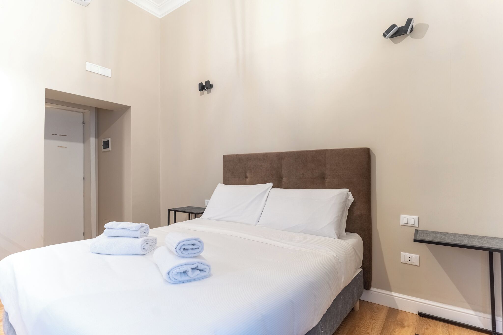 Comfort Double Room, City View