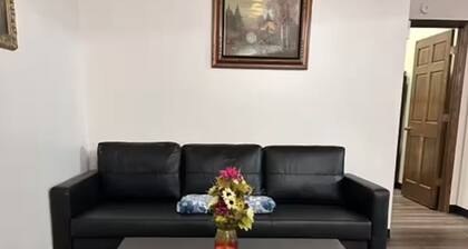 Elegant Apartment Suite