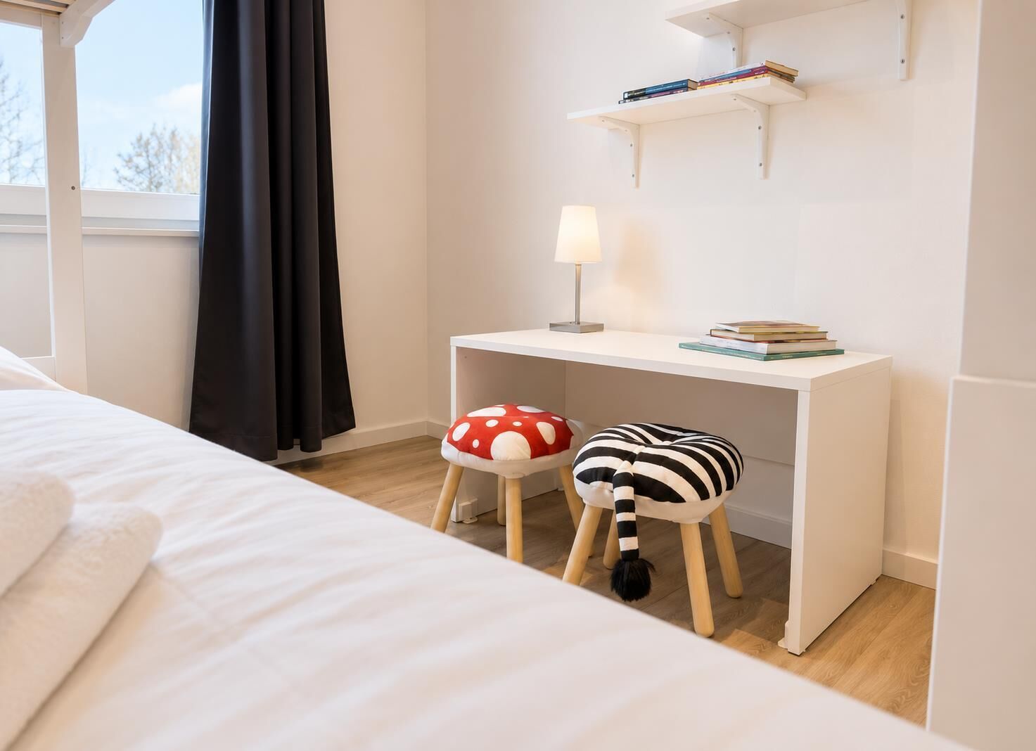 2 chambres, Wi-Fi gratuit, draps fournis
