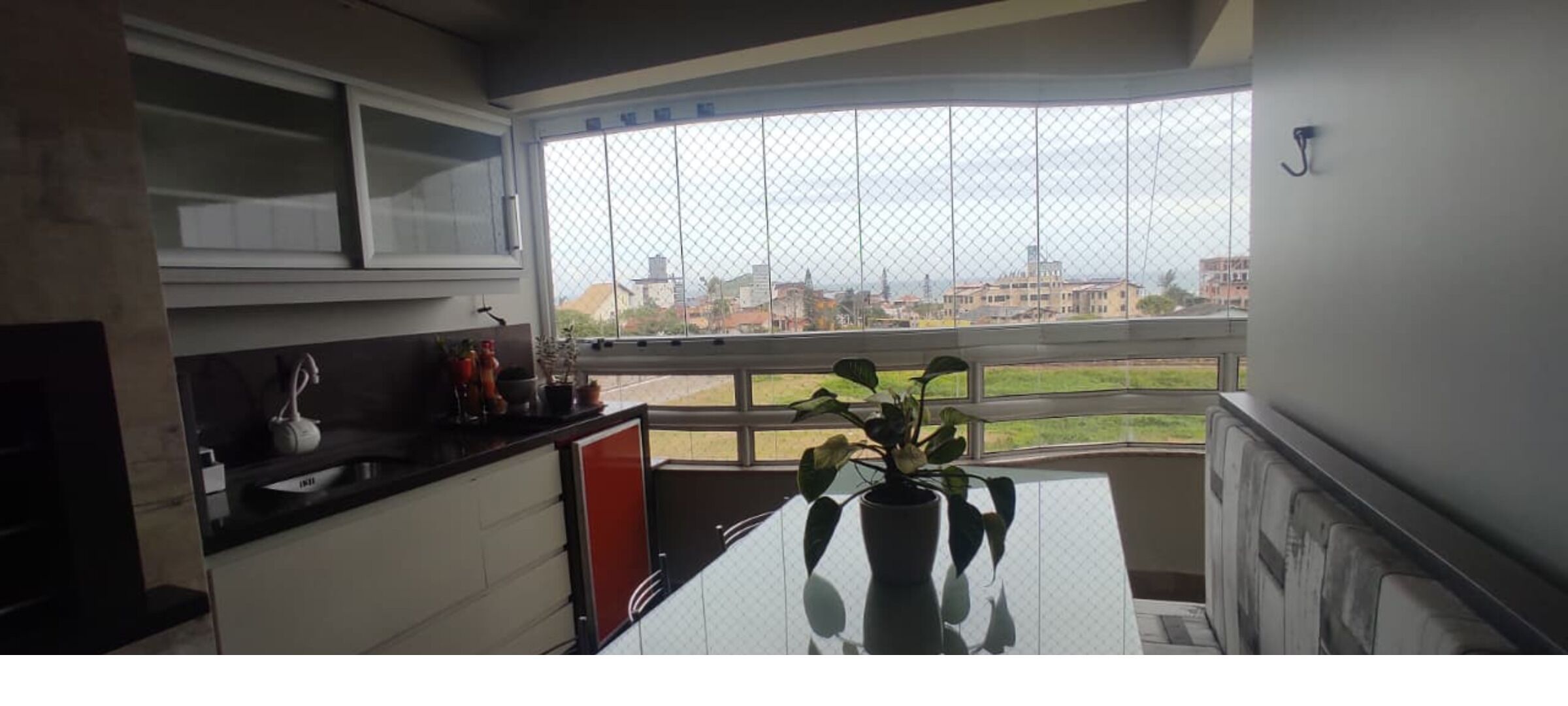 Deluxe Apartment, Beach View | City view