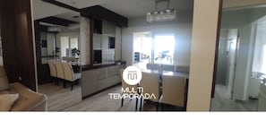 Deluxe Apartment, Beach View | Dining - Apartamento Vista Mar em Imbituba (Imbituba)