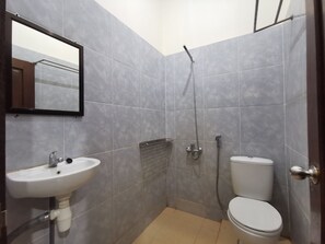 Chambre Double Standard | Salle de bain