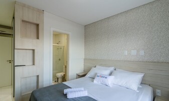 Apartamento básico | 3 quartos, Wi-Fi de cortesia