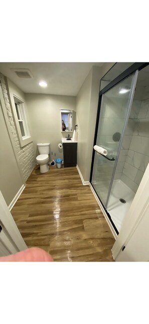 Soap - Individual rooms. Shared space 8 minutes from airport (Omaha)