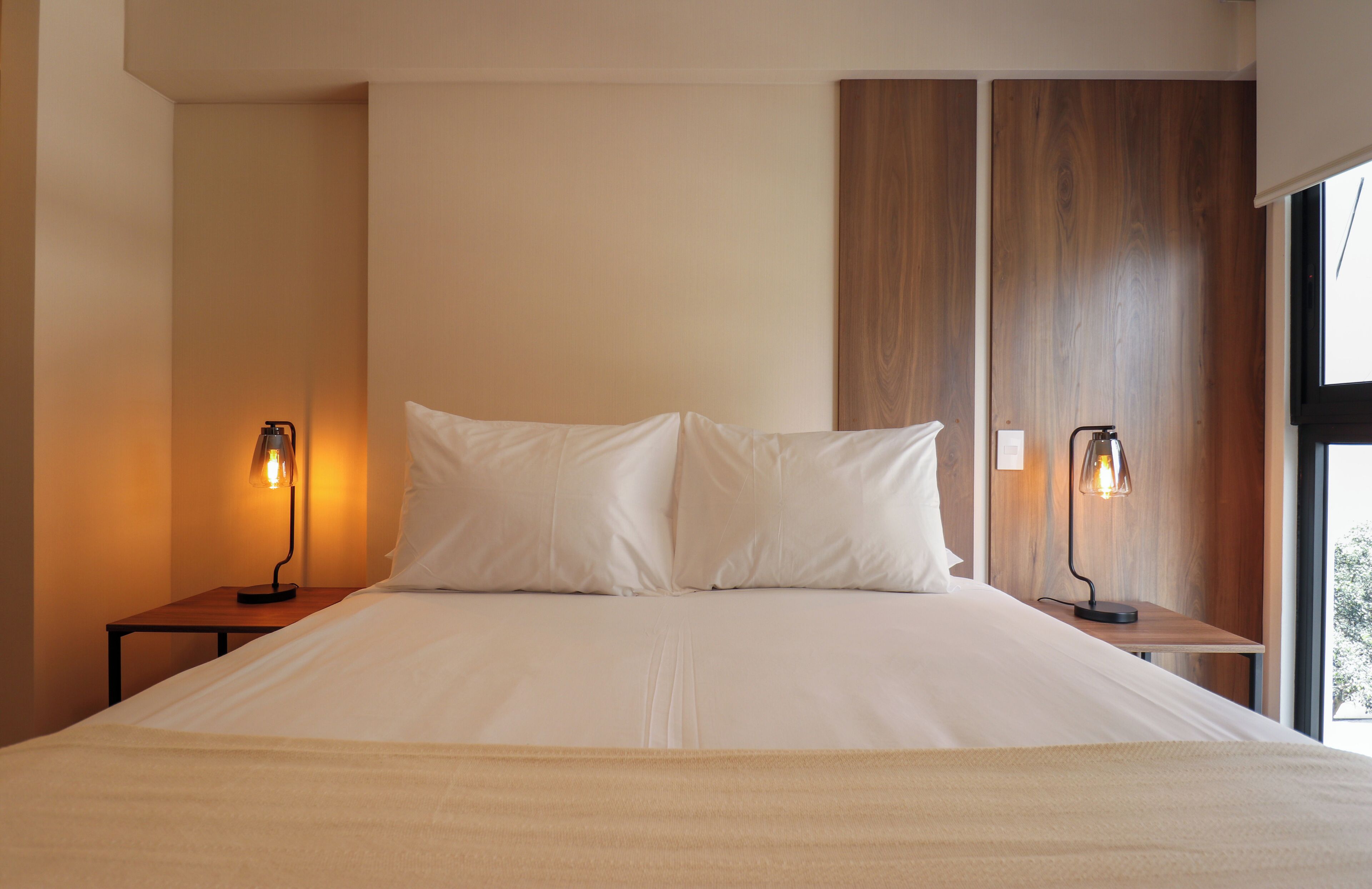 Larco 405 | Iron/ironing board, free WiFi, bed sheets