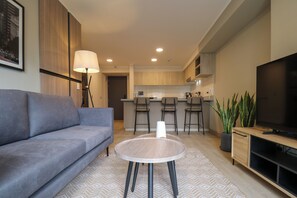 Living area - Larco by Wynwood House (Lima)