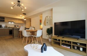 Apartment, 2 Bedrooms (507 A) | Living area - Larco by Wynwood House (Lima)
