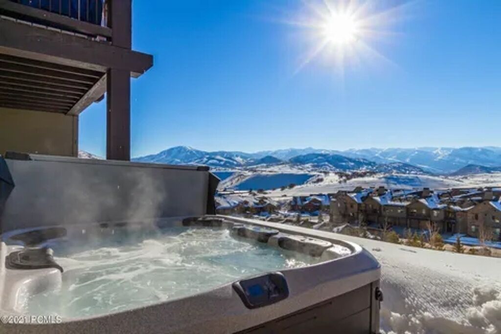 Bain à remous extérieur