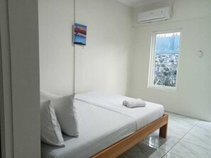 Deluxe Double Room - Hotel O 95063 Afifah Syariah Guest House Manado (Manado)