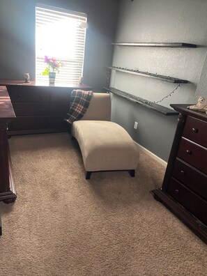 Interior - Spacious 5-bedroom house in beautiful Seguin with AC and gym (Seguin)