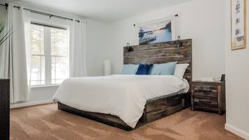 Fer et planche Ă repasser, Wi-Fi, draps fournis