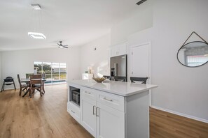 Private kitchen - Disney-Close Lakefront Renovated 4BR Pool Home (Davenport)