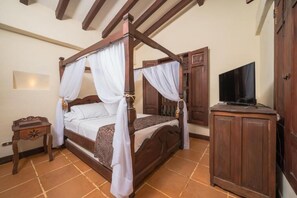 Quarto casal luxo | Wi-Fi de cortesia