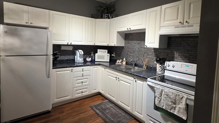 Mjd Place & Executive Suites