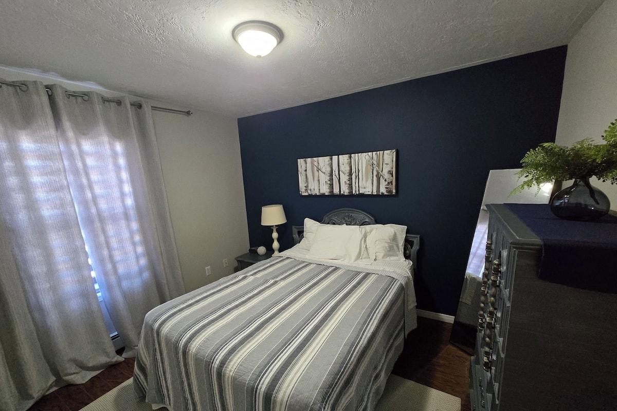 Suíte, 1 cama Queen | Wi-Fi de cortesia