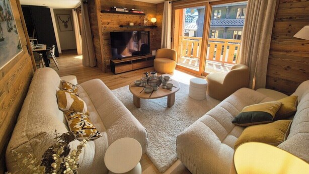 Unclassified image, 1 of 17, button - Nagano 201 New central apt in front of the slopes (Les Gets)