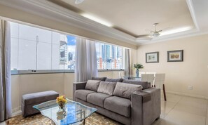 Unclassified image, 3 of 13, button - Apts Just 210m From the Beach in Balneario Camboriu - Edis (Balneário Camboriú)