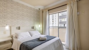 Basic Apartment - Apts Just 210m From the Beach in Balneario Camboriu - Edis (Balneário Camboriú)