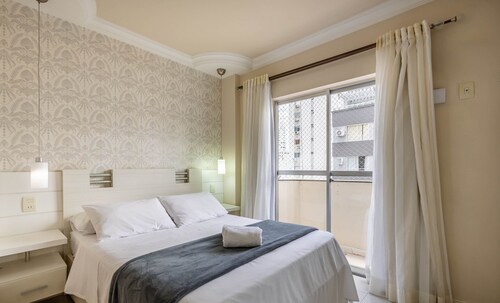 Apts Just 210m From the Beach in Balneario Camboriu - Edis
