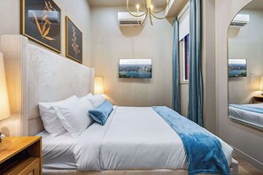 1 habitación, tabla de planchar con plancha, wifi gratis y ropa de cama 