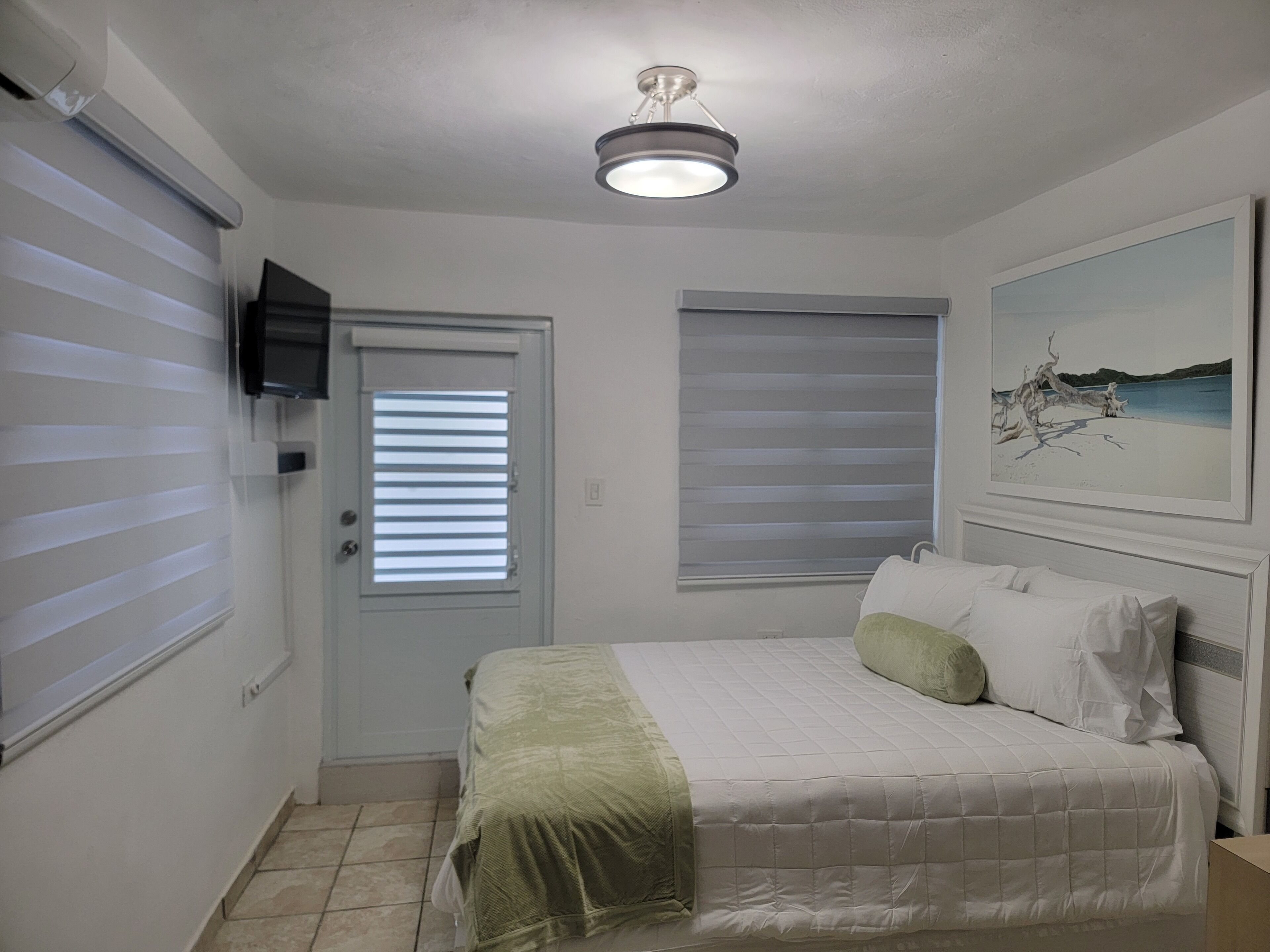 アイロン / アイロン台、WiFi、ベッドシーツ