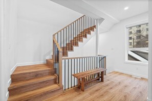 Apartment, 3 Bedrooms | Interior - Luxurious Large 3 Bedroom Loft Saskatchewan Drive (Edmonton)