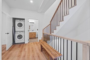 Apartment, 3 Bedrooms | Laundry - Luxurious Large 3 Bedroom Loft Saskatchewan Drive (Edmonton)