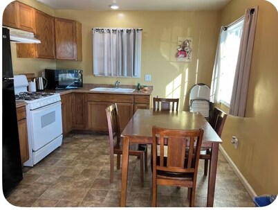 The FAB House-Close to SoFi, Beaches, LAX Airport&Freeway 405