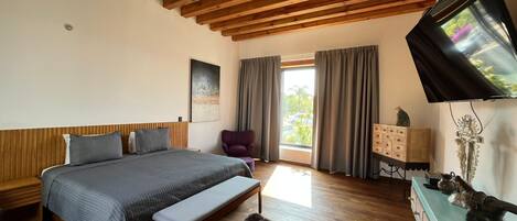 Rideaux occultants, fer et planche Ă repasser, Wi-Fi gratuit