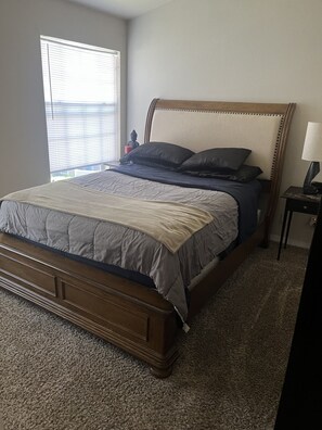 Fer et planche à repasser, Wi-Fi, draps fournis