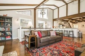 TV, fireplace, books - 5BR Private Dock, Hot Tub, Firepit, Wisp (McHenry)