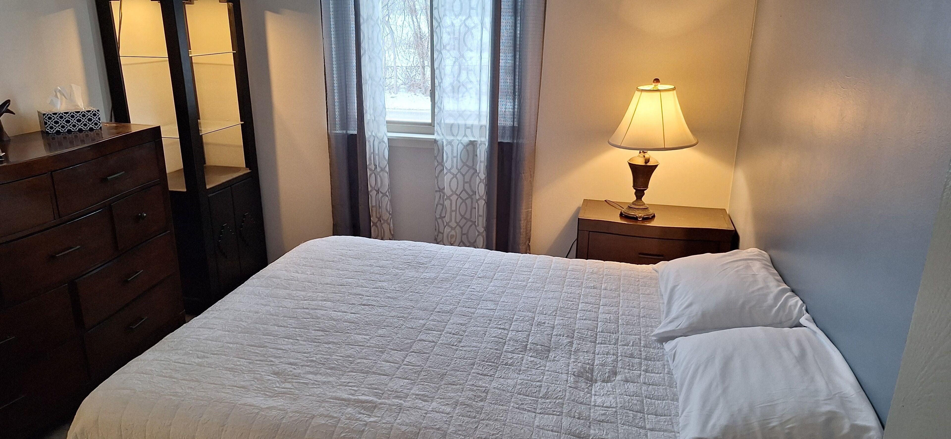 2 bedrooms, Internet, bed sheets