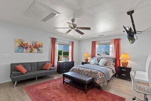 1 bedroom, desk, iron/ironing board, free WiFi