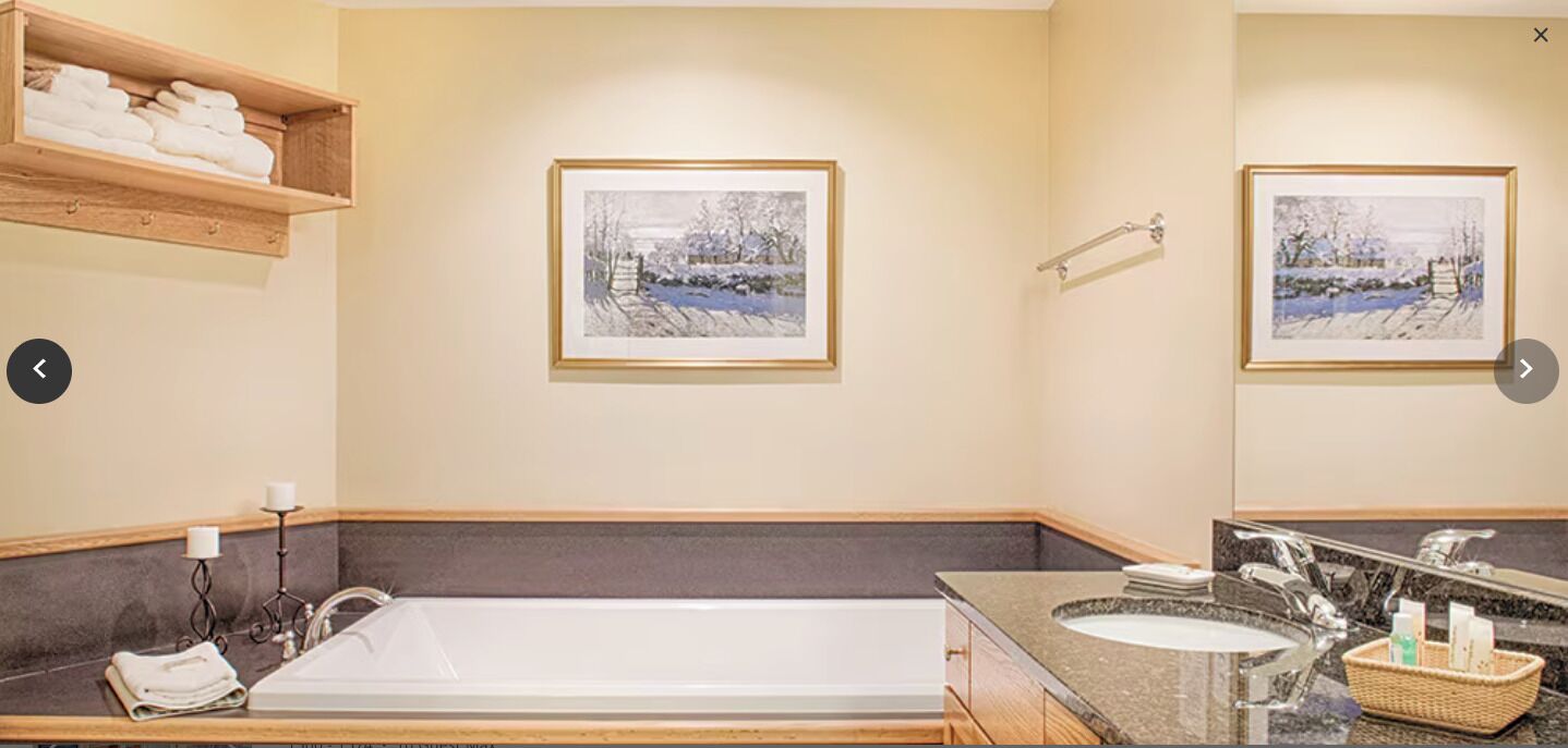 Shower, jetted bath, hair dryer, towels